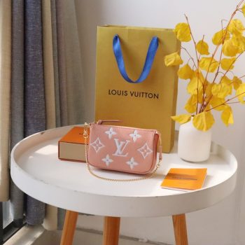 Louis Vuitton M80501 Mini Pochette Accessoires Embossed Supple Grained Cowhide Leather Rose