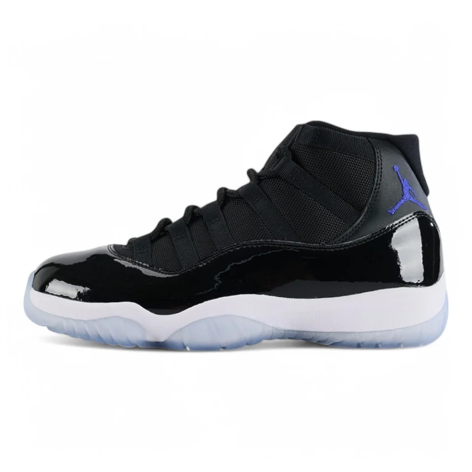 Air Jordan 11 Retro 'Space Jam' 2016
