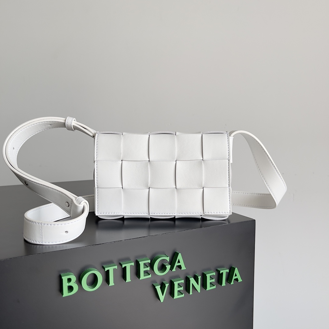 Bottega-Veneta-Small-Cassette-Intreccio-Leather-Cross-body-Bag-6.jpg