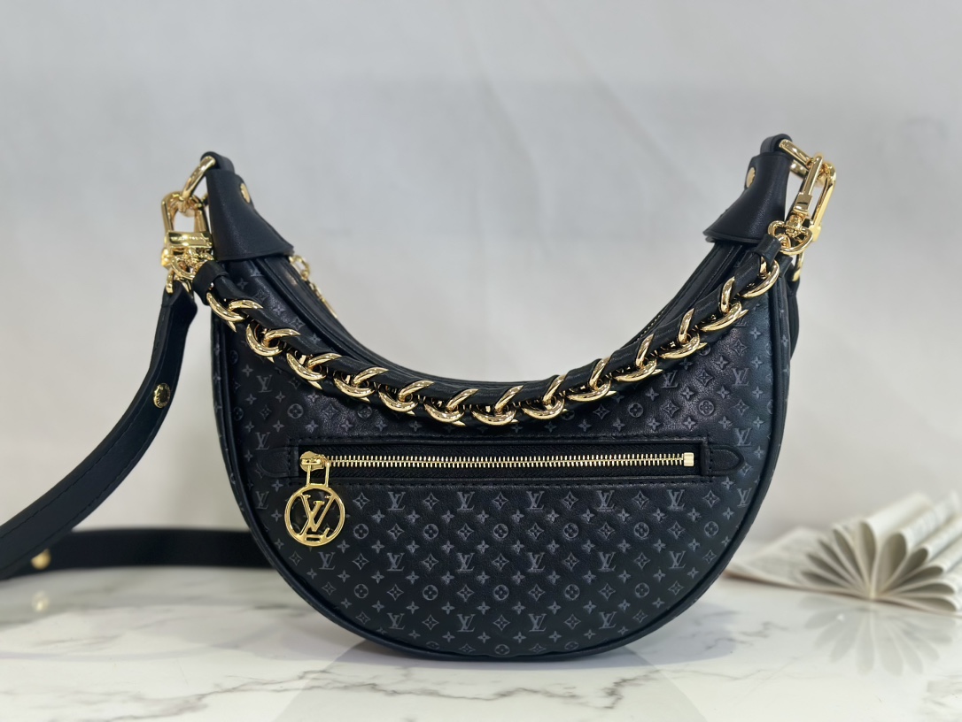 Louis-Vuitton-M22591-Loop-Baguette-Handbag-Black-Calfskin.jpg