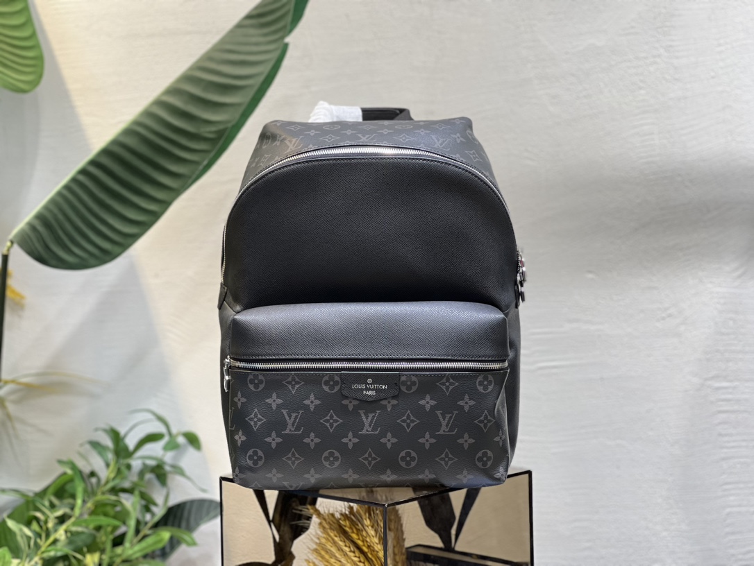 Louis-Vuitton-M30230-Discovery-Backpack-PM-Taiga-cowhide-leather-and-Monogram-Eclipse-Coated-Canvas-Black.jpg