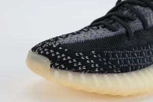 Yeezy Boost 350 V2 'Carbon' Replica