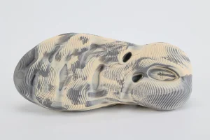 Yeezy Foam Runner 'MXT Moon Grey' Replica