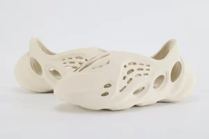 Yeezy Foam Runner 'Sand' Replica