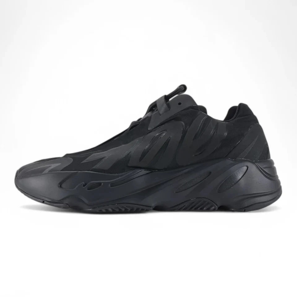 Yeezy Boost 700 MNVN Triple Black Replica