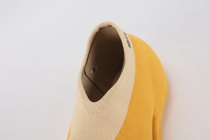 yeezy-knit-runner-sulfur'-replica