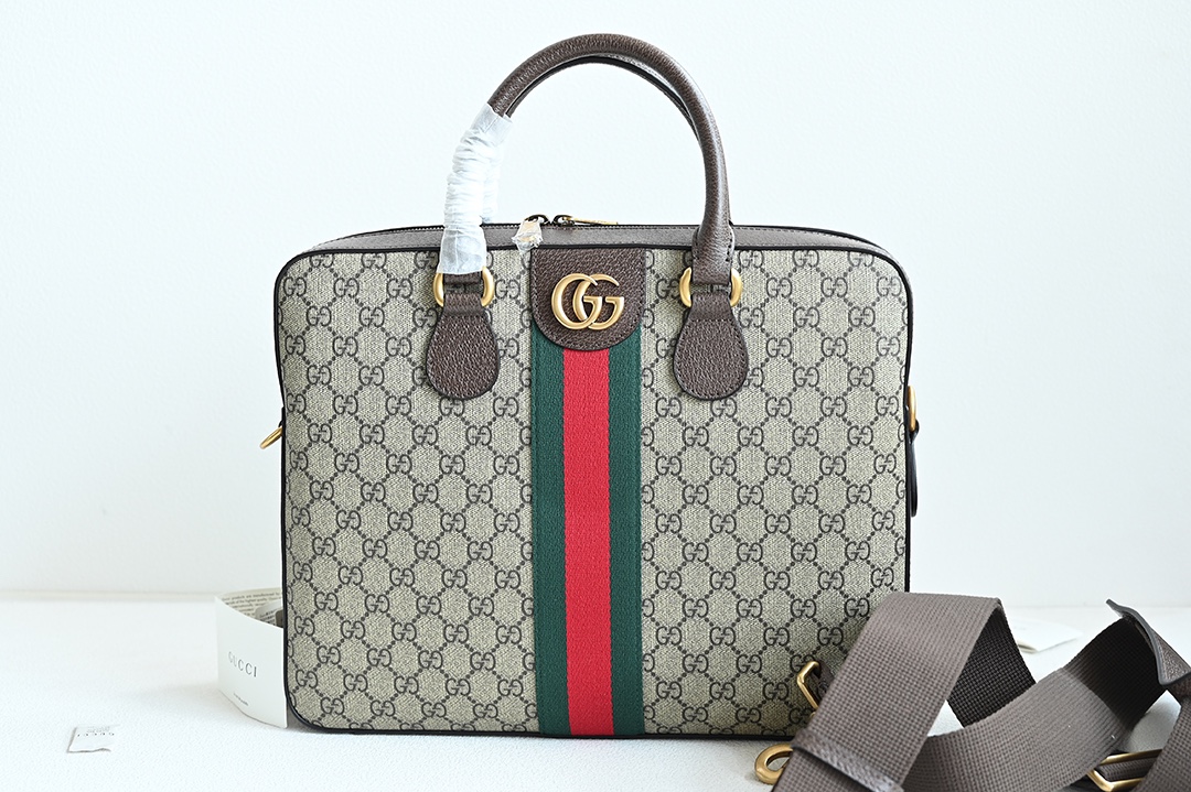 Gucci-574793-Briefcase-Beige-and-ebony-GG-Supreme-Canvas.jpg