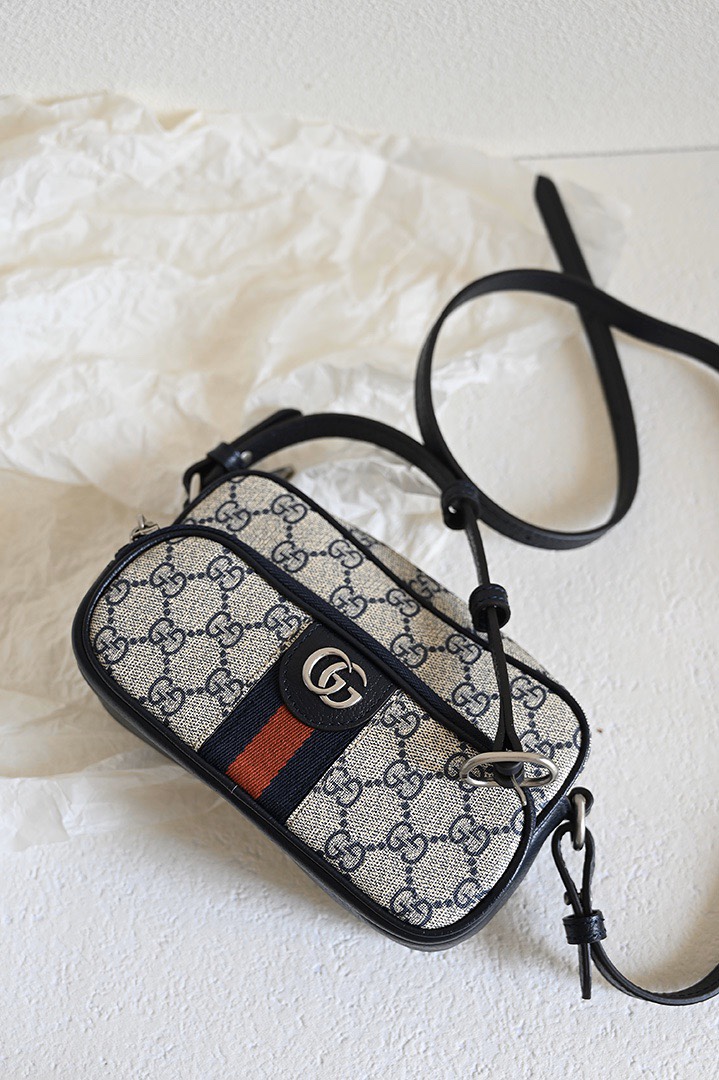 Gucci-722557-OPHIDIA-MINI-BAG-Beige-and-ebony-GG-Supreme-Canvas-Blue.jpg
