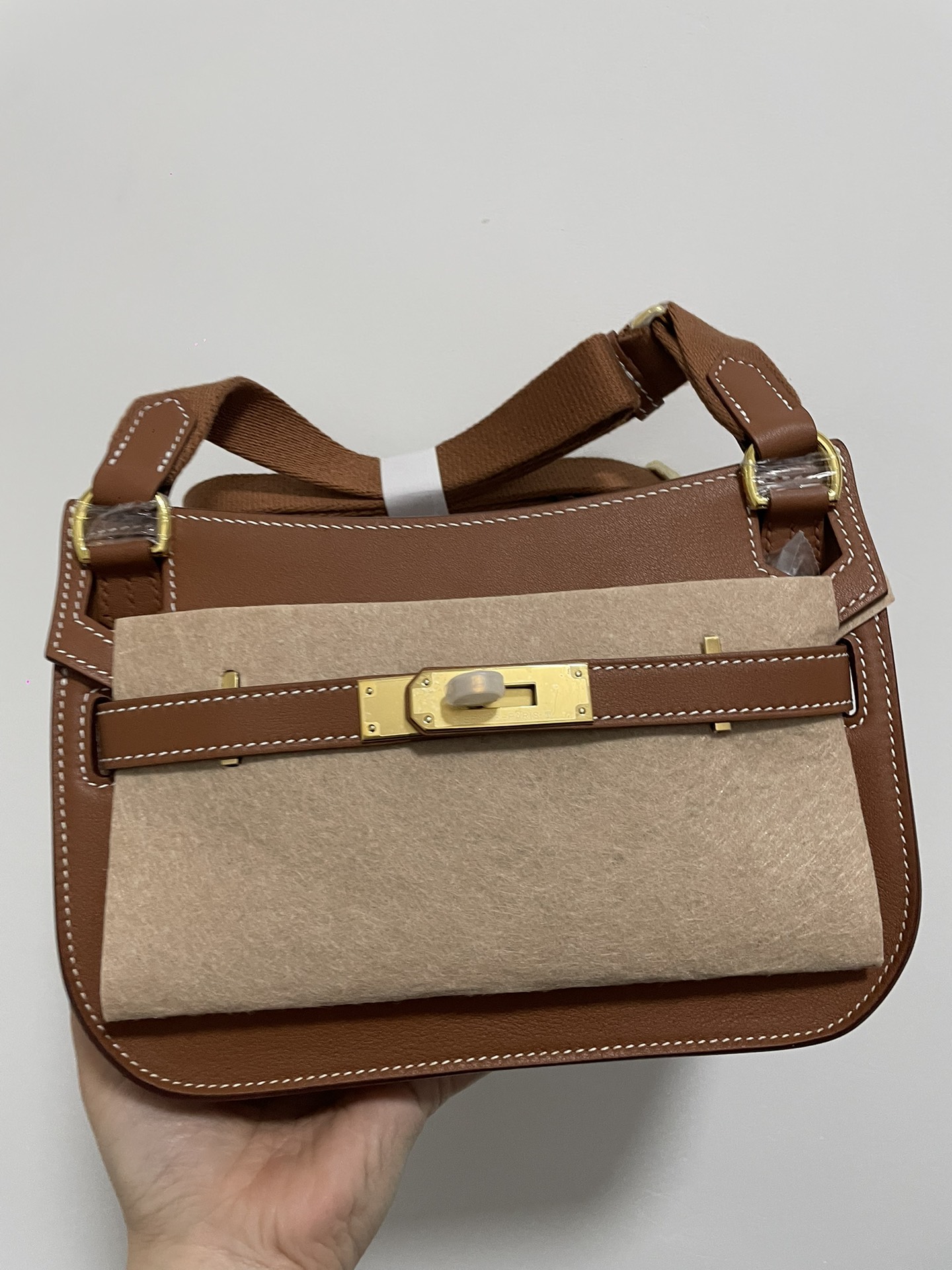 Hermes-Jypsiere-Mini-Handmade-Bag-In-Brown-Swift-Calfskin.jpg