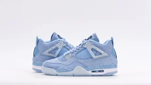 Air Jordan 4 Retro 'UNC Football' PE