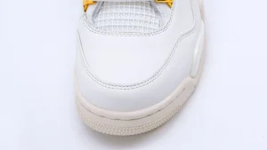 Air Jordan 4 Retro 'Metallic Gold'