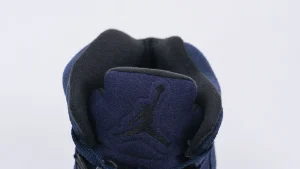 Air Jordan 5 Retro SE 'Midnight Navy'