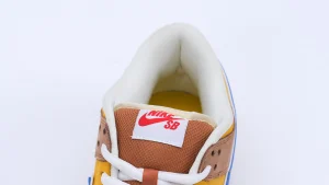 Dunk Low SB Premium 'Newcastle Brown Ale' Replica