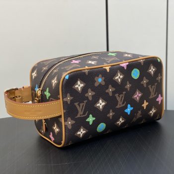 Louis Vuitton M47069 Unisex Travel Accessories