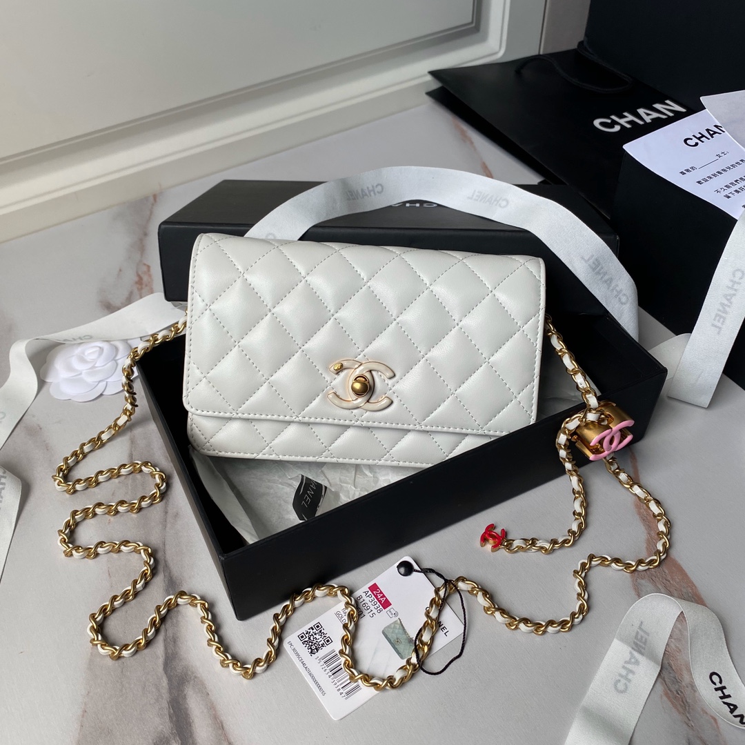 Chanel-24A-Chanel-CC-Adjustable-Buckle-Chain-Strap-White-Wallet-on-Chain--AP3938