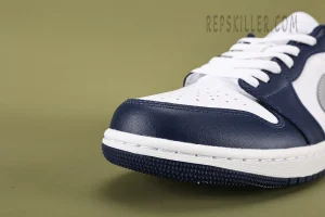 Air Jordan 1 Low 'Midnight Navy'
