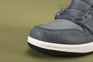 Air Jordan 1 Mid 'Distressed Smoke Grey'