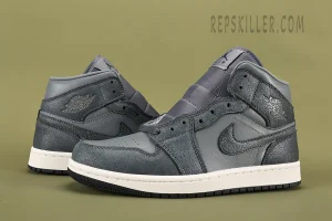 Air Jordan 1 Mid 'Distressed Smoke Grey'