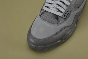 Air Jordan 4 Retro SE 'Wet Cement'