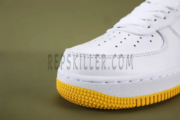 Toe cap (front left perspective)