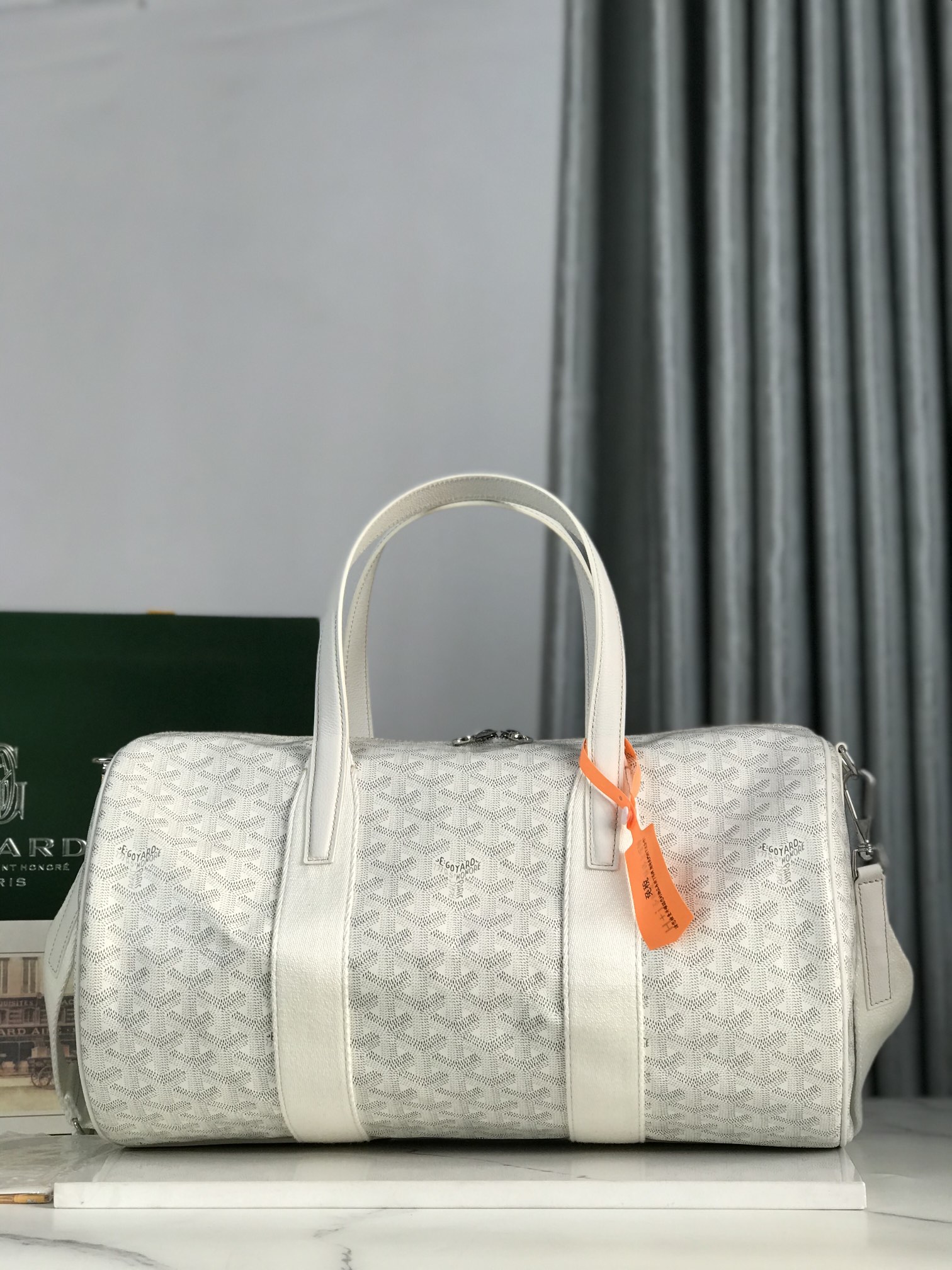 Goyard-Barrel-40-Sports-Bag-Dark-White.jpg