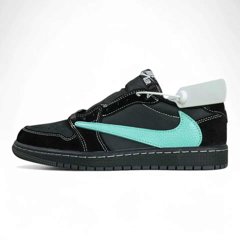 Travis Scott x Air Jordan 1 Low OG SP