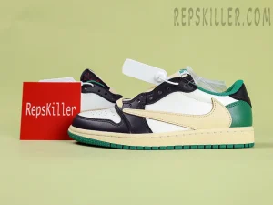 Travis Scott x Air Jordan 1 Retro Low2