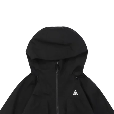 ACG Gore-Tex Technical Hooded Shell Jacket Black1.jpeg
