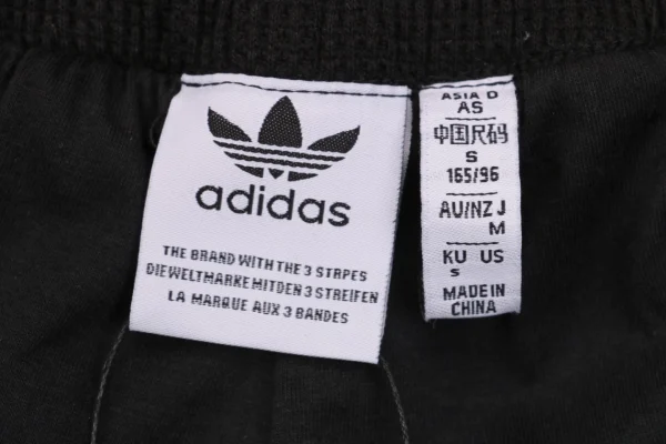Adidas logo tag