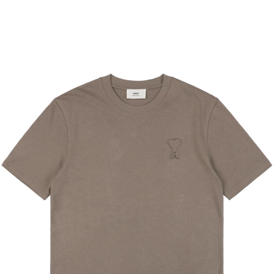 Ami Heart Logo Embossed Short-Sleeve T-Shirt Khaki3.jpeg