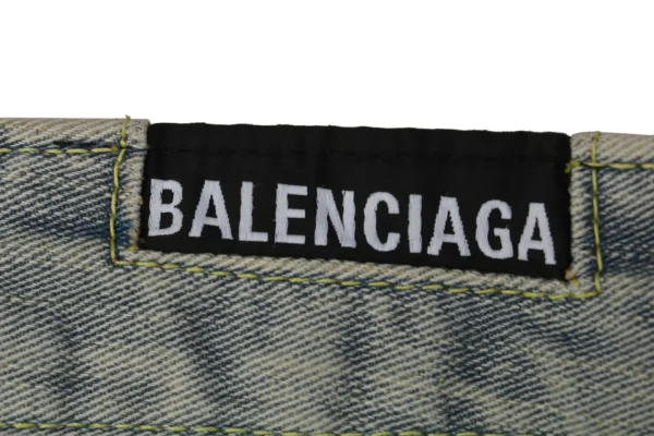 Balenciaga logo
