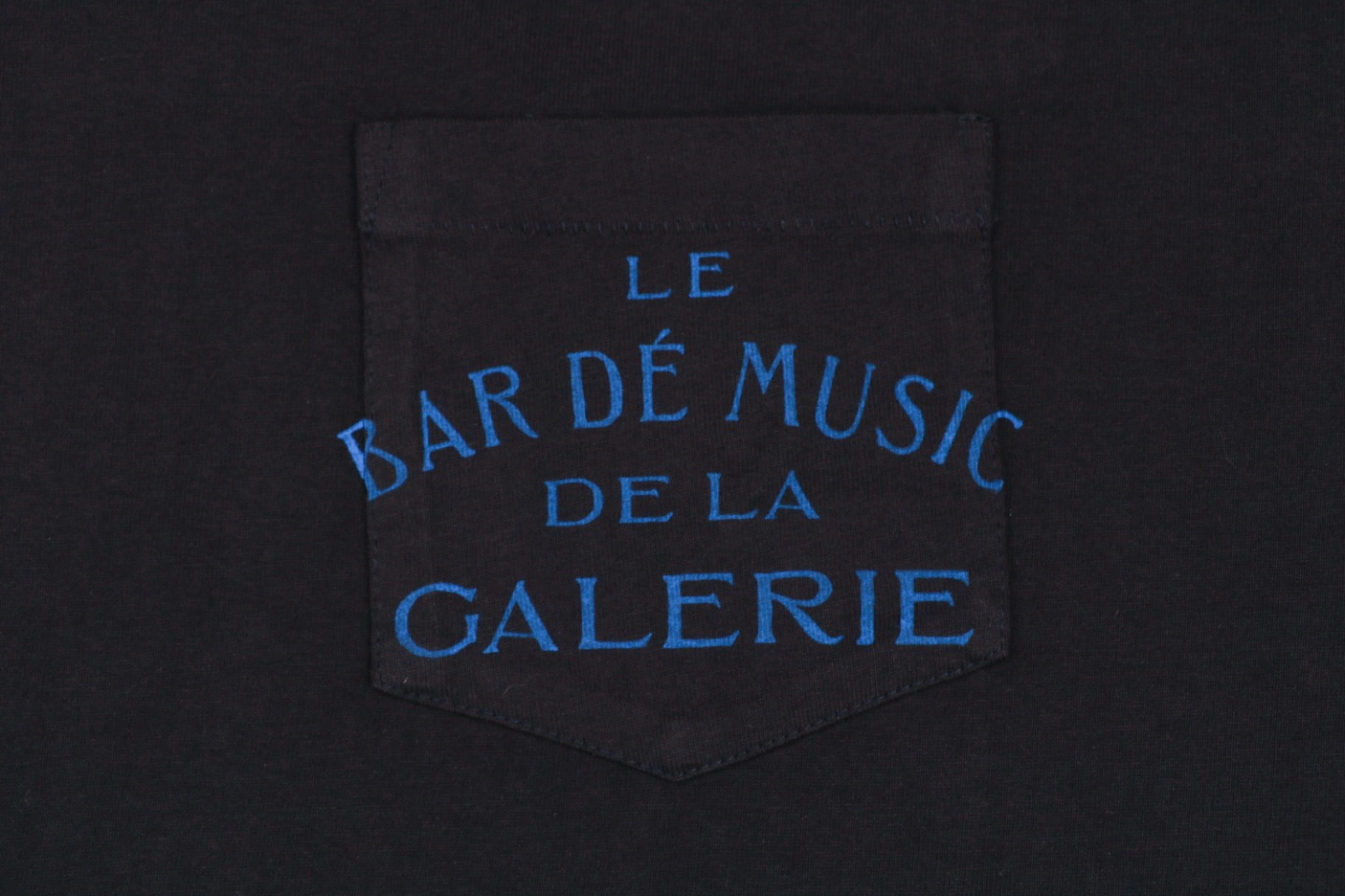 Gallery Dept “Music Gallery” Letter Print Long-Sleeve Shirt3.jpeg