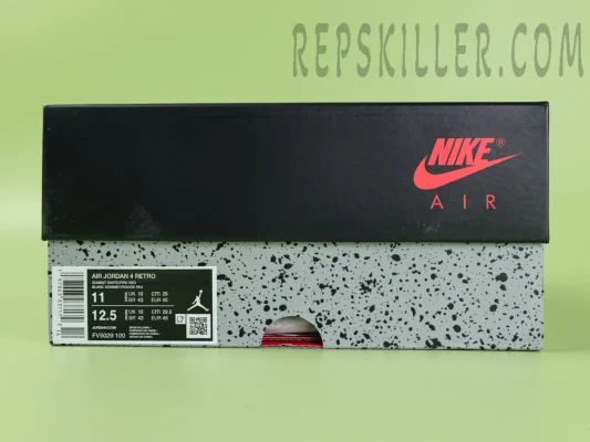 Jordan 4 Retro OG 'White Cement' 2025 Shoe box