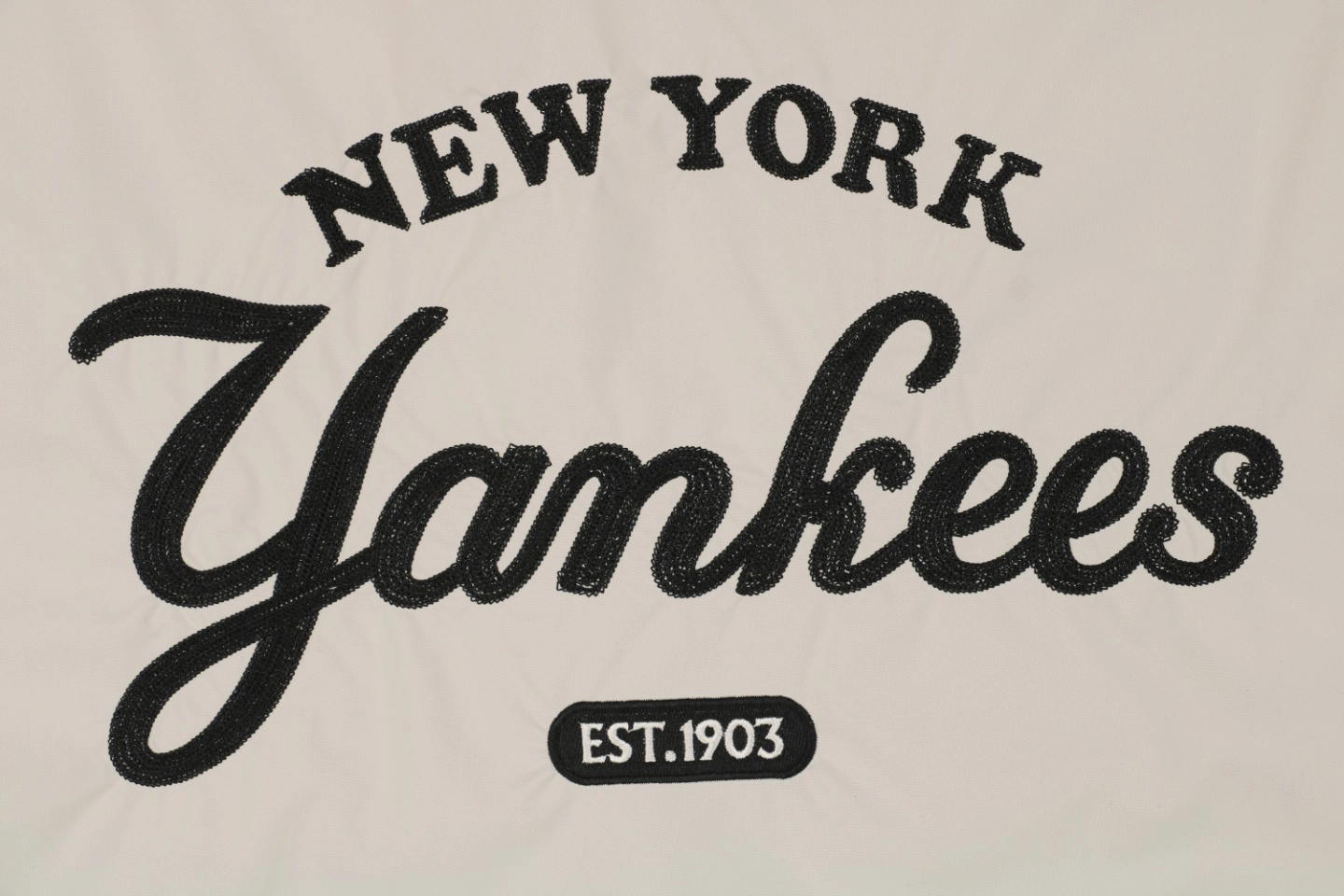 MLB NY Signature Lettering Back Print Hooded Jacket White8.jpeg