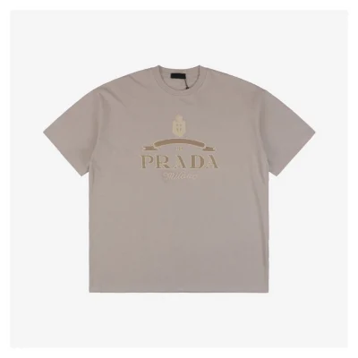 PD Crown Crest Embroidered Lettering Short-Sleeve T-Shirt Beige