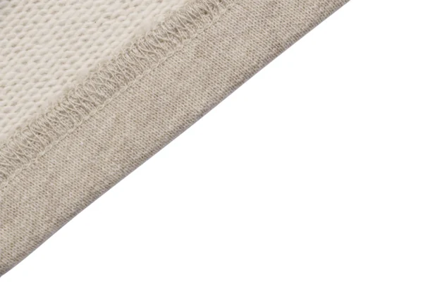 Ami Back Pocket Heart Embroidery Shorts12.jpeg