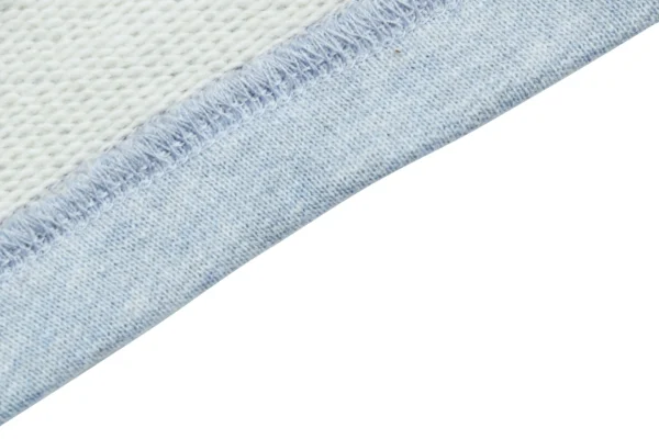 Ami Back Pocket Heart Embroidery Shorts4.jpeg