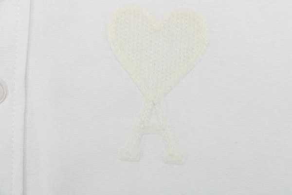Ami Heart Logo Embroidered Long-Sleeve Shirt3.jpeg