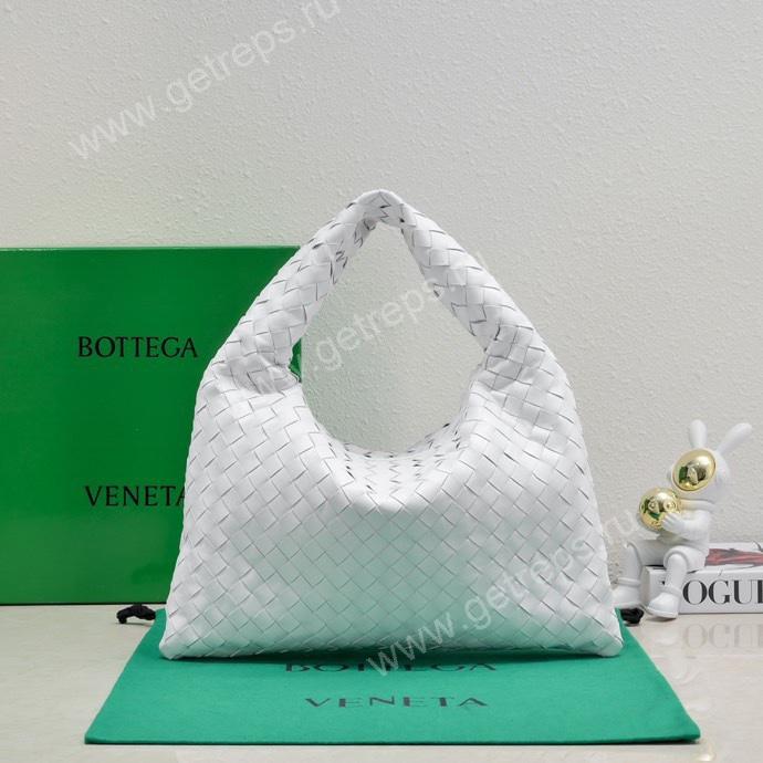 Bottega-Veneta-Small-Hop-Shoulder-Bag-Intrecciato-craftsmanship-in-calf-leather-41cm-White.jpg