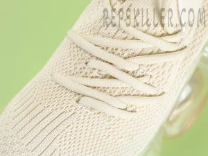 Grounds Moppie “Cream Clear Sole”9