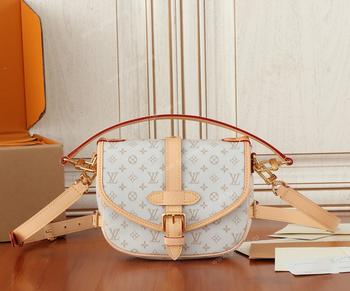 Louis Vuitton M12747 Saumur BB