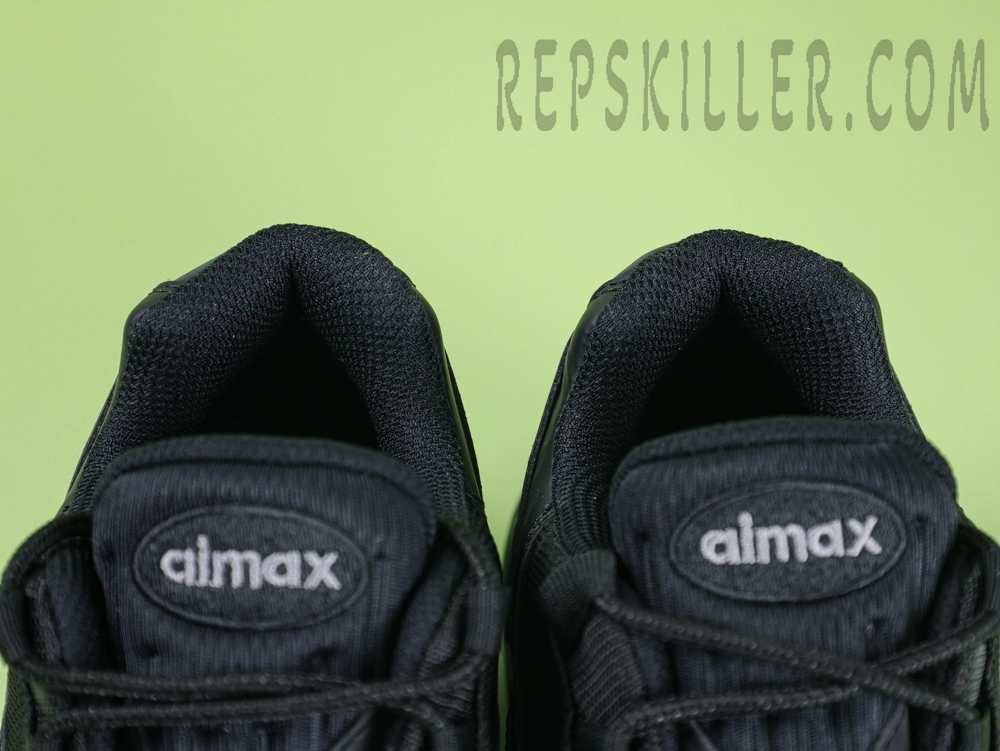 Nike Air Max 95 Essential “Triple Black”12