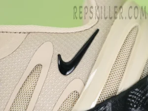 Nike Air Max DN8 Desert Khaki:Black10