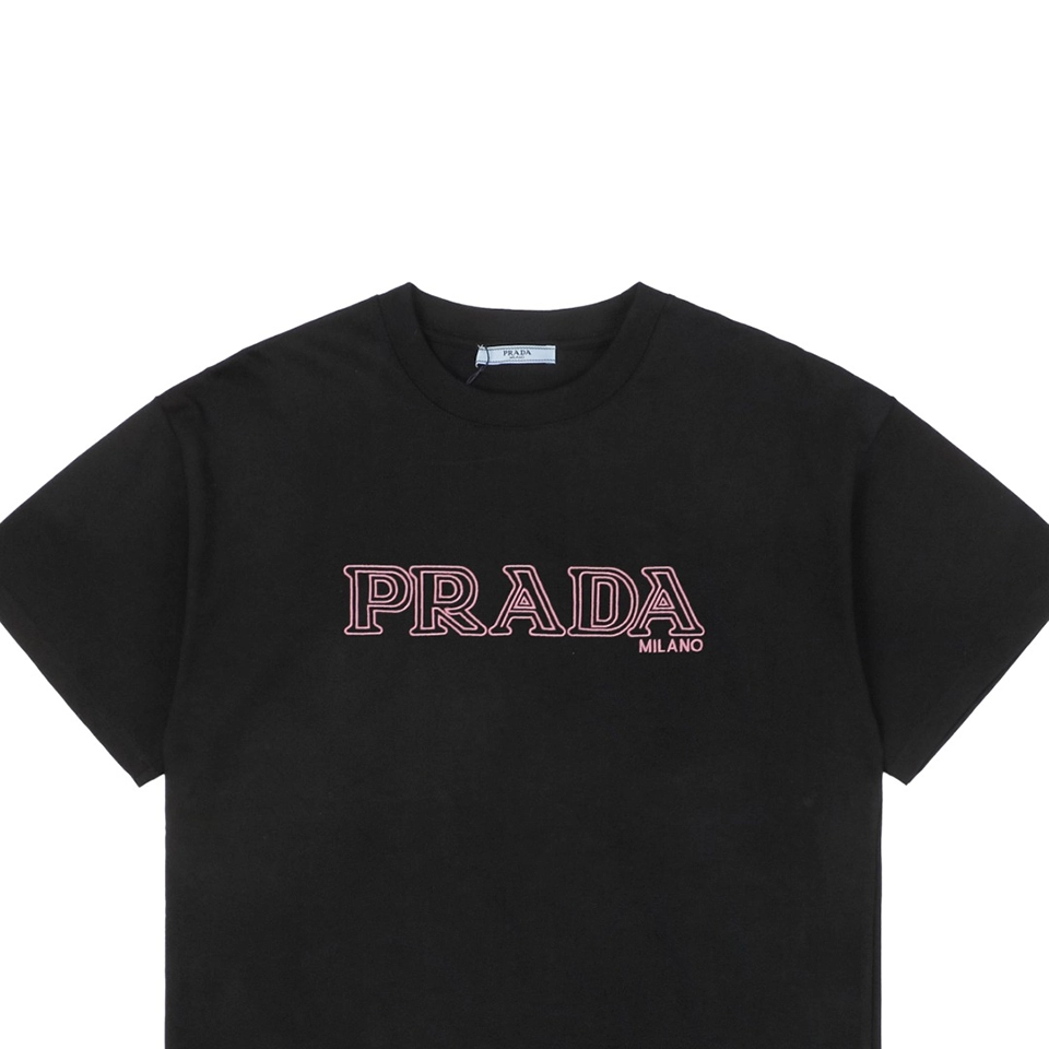 PD Pink Letter Embroidered Short-Sleeve T-Shirt17.jpeg