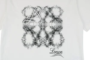 3D Sketch Flower Emblem Embroidery T-Shirt4.jpeg