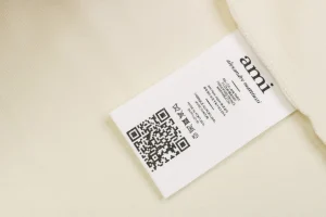 Ami Playful Heart Embroidery T-Shirt18.jpeg