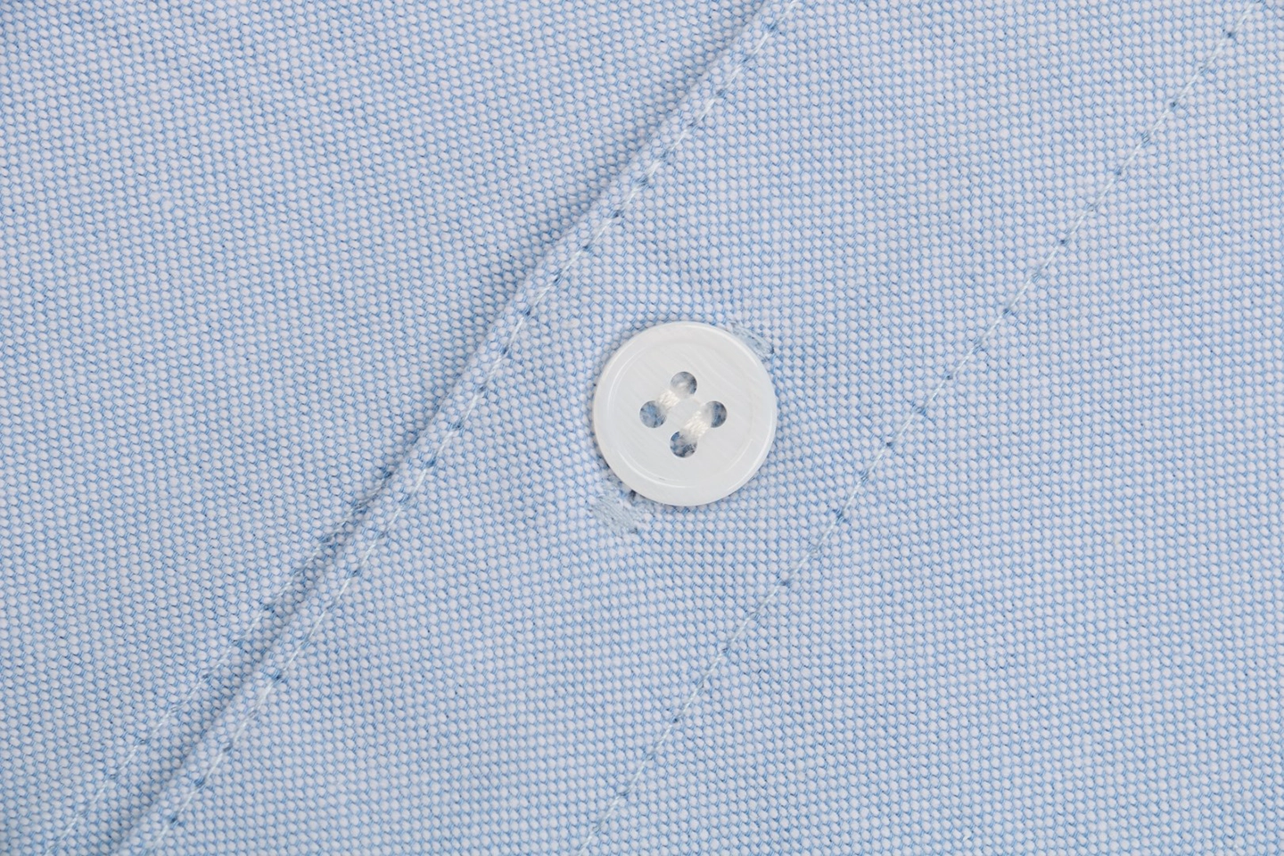 Ami Pocket Heart Embroidery Short-Sleeve Shirt4.jpeg