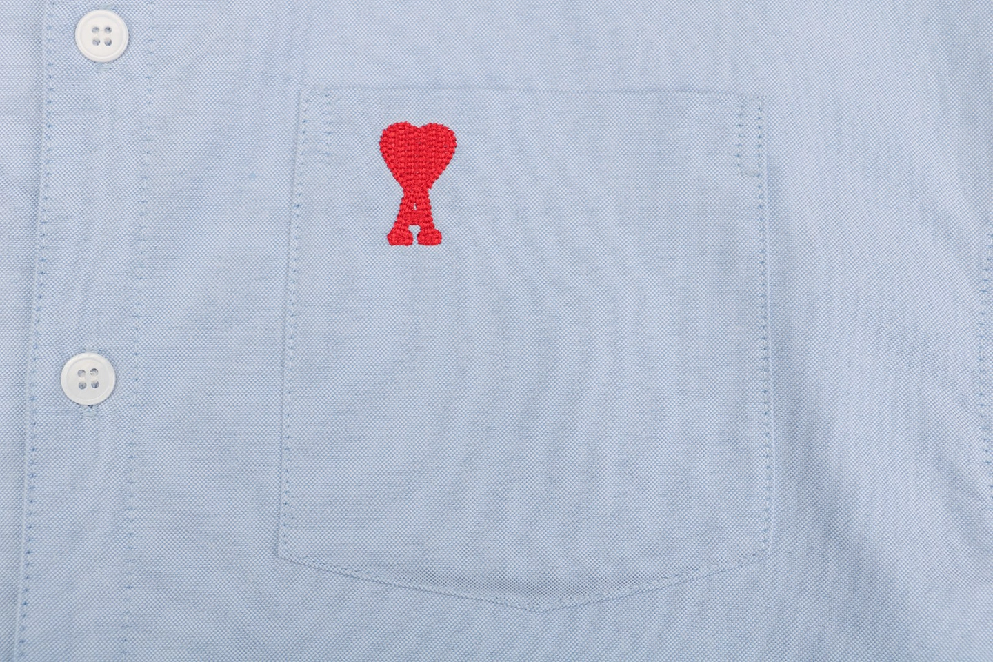 Ami Pocket Heart Embroidery Short-Sleeve Shirt5.jpeg
