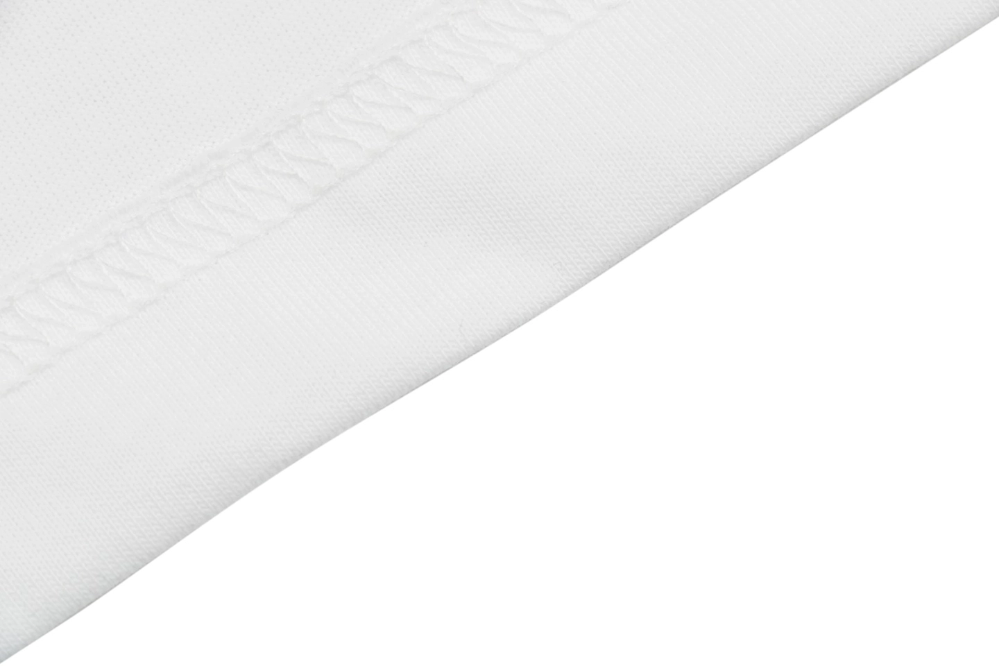 BBry Framed B Logo with Side Check Panel T-Shirt-14