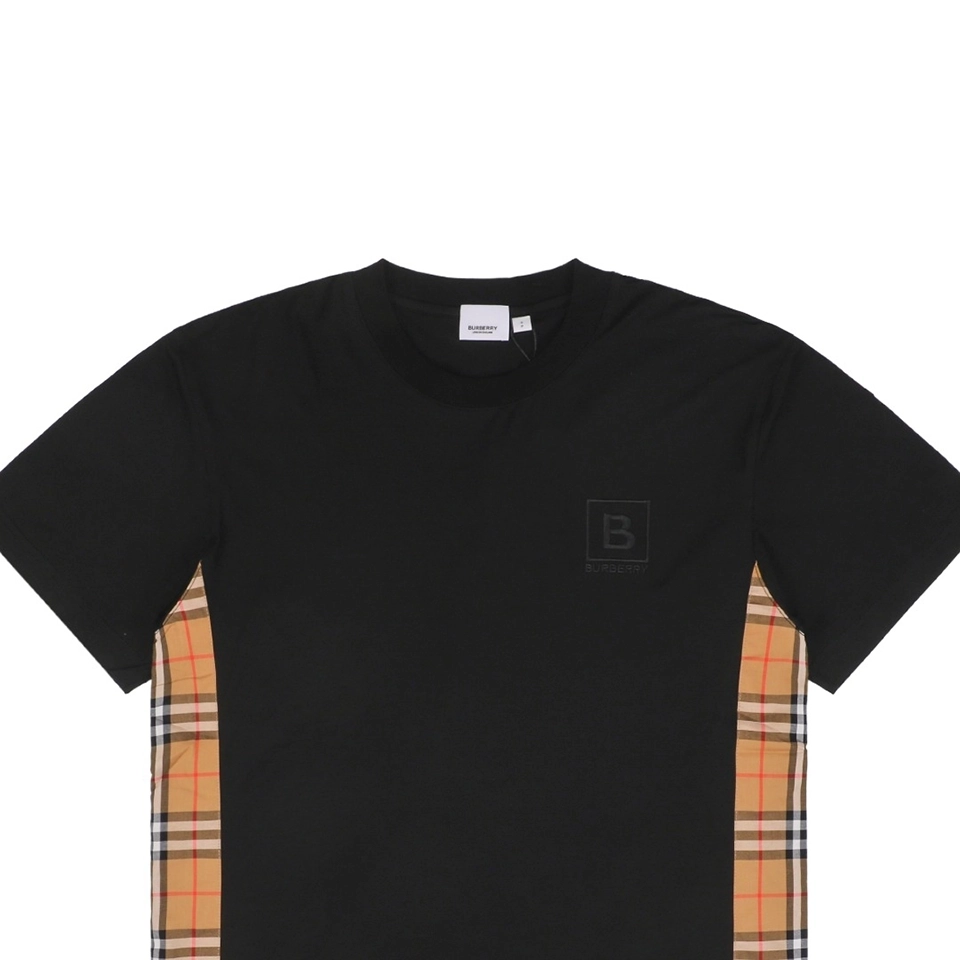 BBry Framed B Logo with Side Check Panel T-Shirt-2